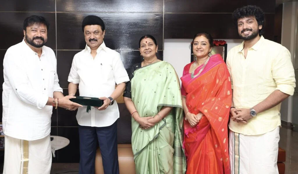 Jayaram and family met tn chief minister mk stalin for kalidas wedding invite